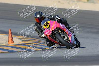 media/Dec-18-2022-SoCal Trackdays (Sun) [[8099a50955]]/Turn 10 (140pm)/